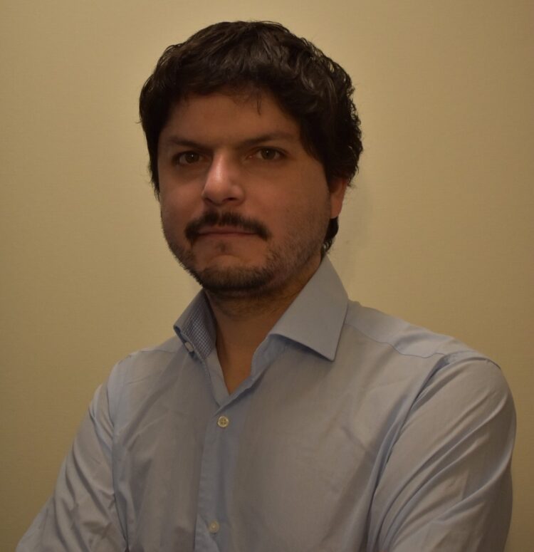 Roberto Benavente Bravo