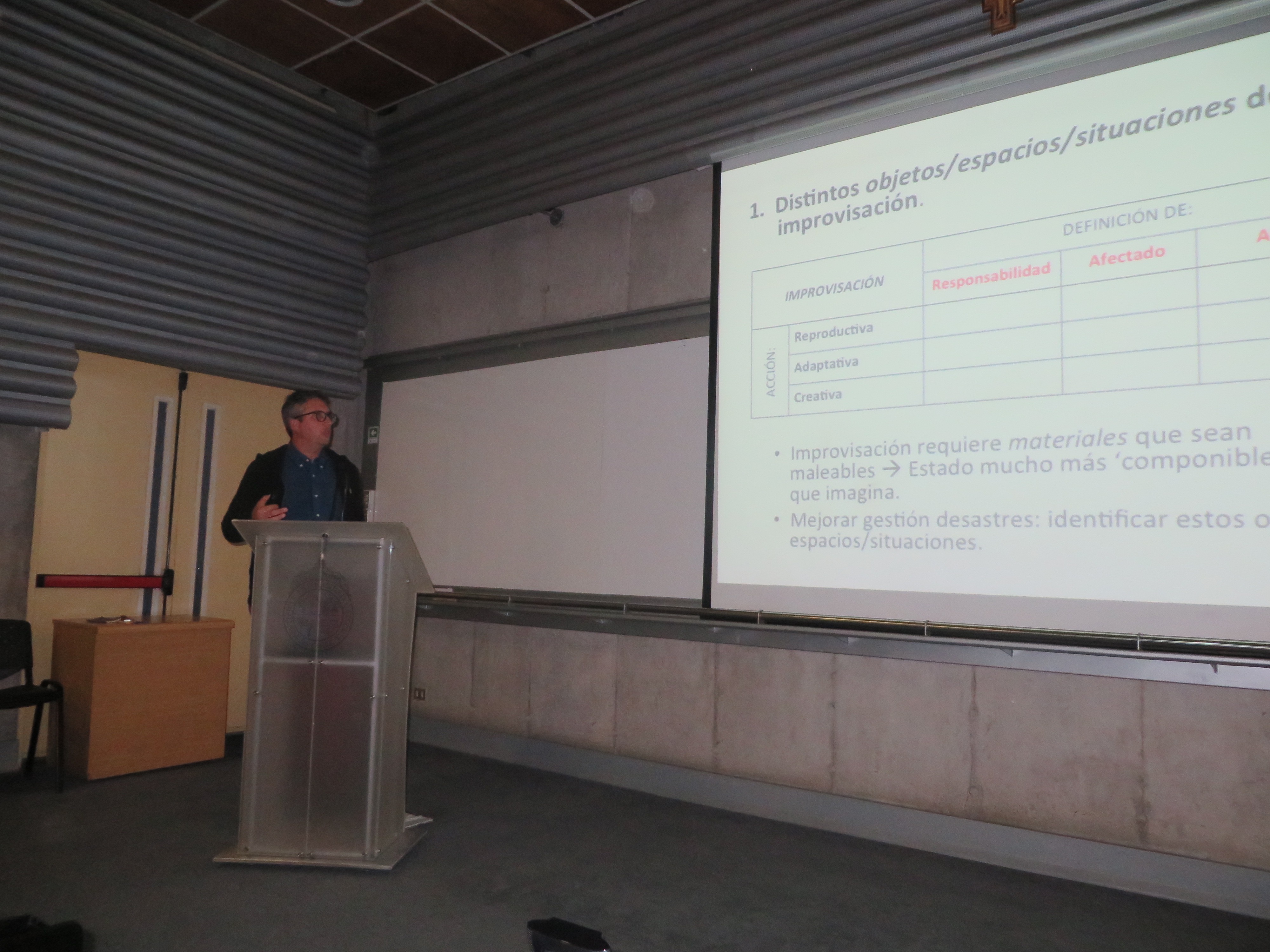 Manuel Tironi en el primer seminario académico de CIGIDEN: “El estado debe ser mucho más proactivo tratando de incluir a los improvisadores”