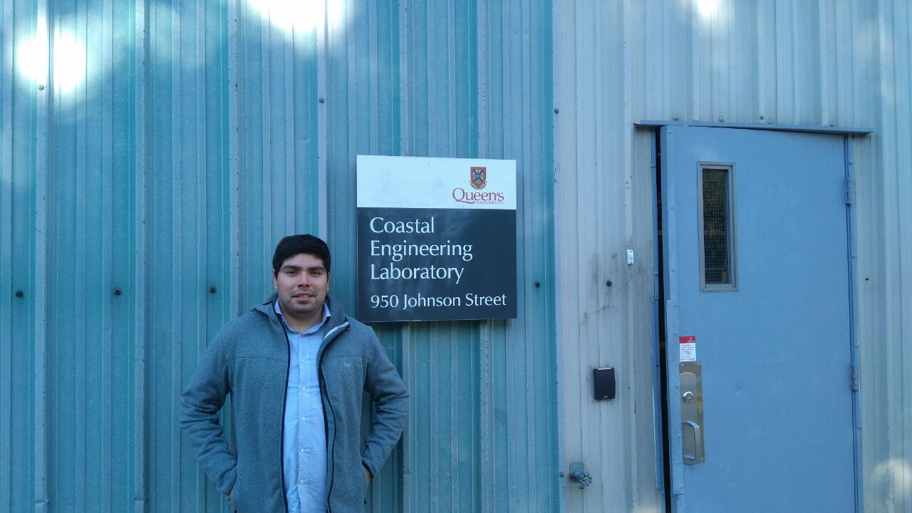 Marco Quiroz y Roberto Agredano, integrantes del capítulo estudiantil de CIGIDEN, asistieron a importante encuentro de ingenieros costeros en la Universidad de Queen’s en Canadá