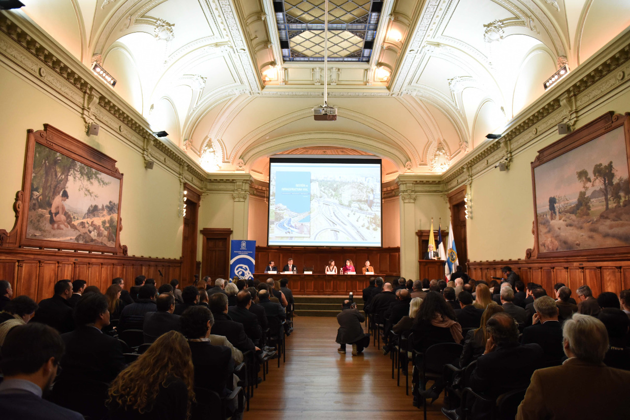 Nueva edición de libro sobre gestión de infraestructura vial incluye impacto de los desastres de origen natural