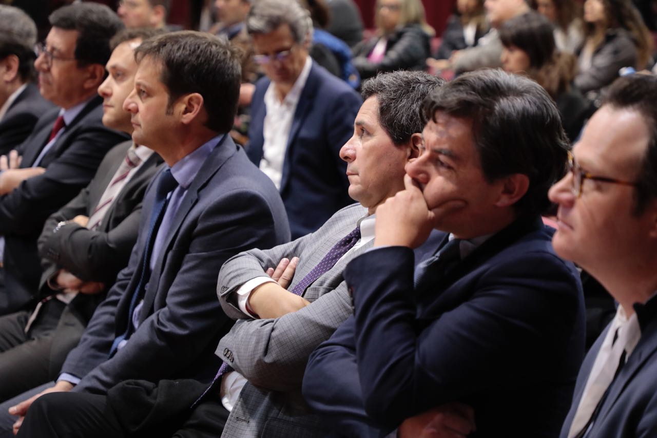 Seminario abordó impactos económicos y políticos de eventos extremos como terremotos, tsunamis y aluviones