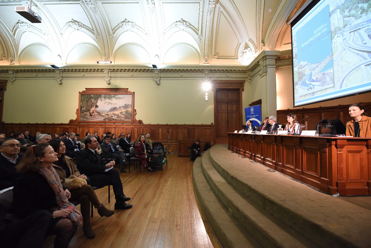Nueva edición de libro sobre gestión de infraestructura vial incluye impacto de los desastres de origen natural