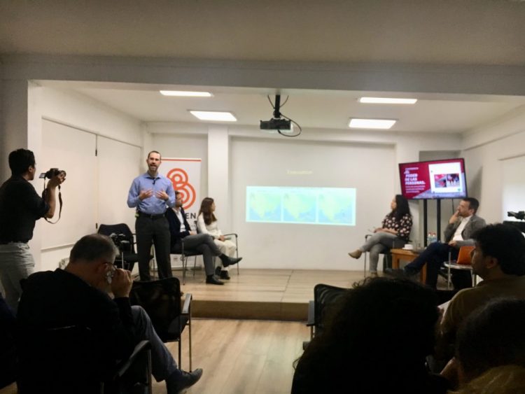 Experto utiliza datos 1.5 millones usuarios de Facebook para estudio sobre redes comunitarias y desastres
