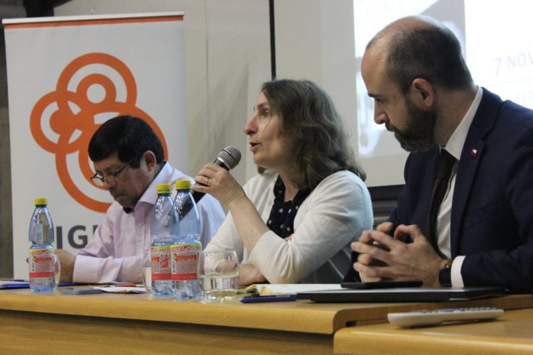 Diálogo aborda conocimiento indígena, derecho a la información sobre riesgo y políticas públicas en CIGIDEN