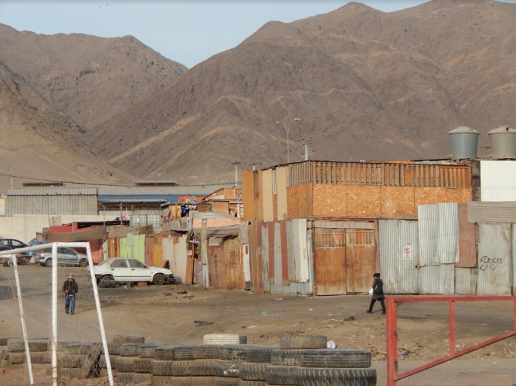 Entrega informe «Cooperación Técnica. Plan de mitigación de riesgos Campamento Aurora Esperanza de Antofagasta»