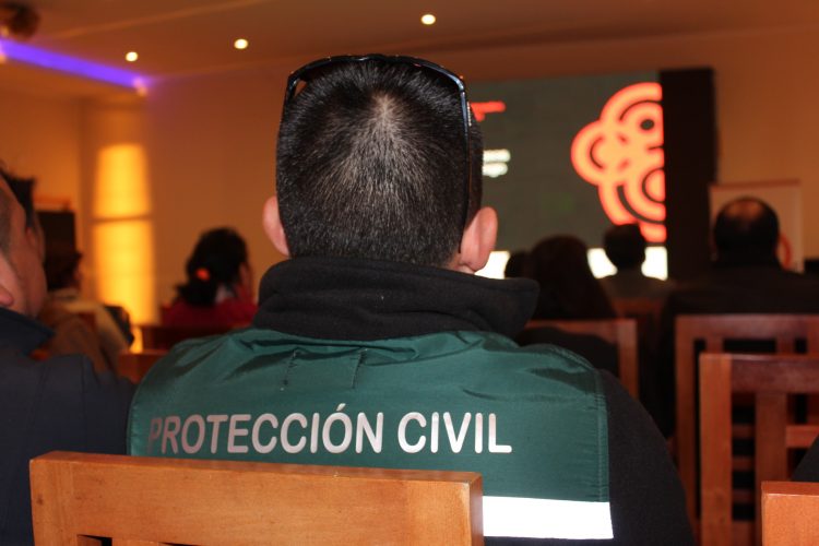 Encuentro ciudadano: estudios de costas, programa TsunamiReady y mapeo comunitario del riesgo en Cartagena