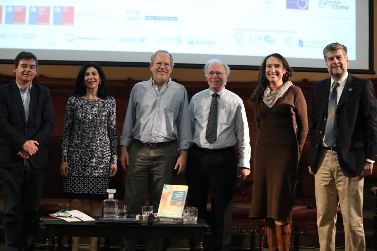 Seminario abordó desafíos del cambio climático y escenario chileno frente a la COP25