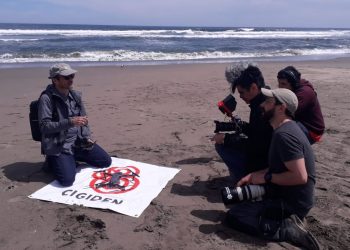 Serie documental de TV explora en la vida y trabajo científico de 10 investigadores en Chile