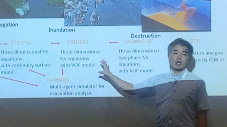 Experto Japonés en modelamiento de tsunamis dio a conocer nueva plataforma global para la mitigación de desastres