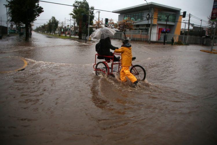 Scientific analysis identifies communes with more rain damage in Santiago’s urban areas