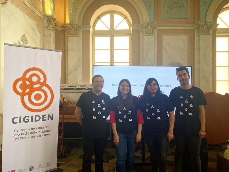 Más de 150 estudiantes participaron de los talleres interactivos de CIGIDEN