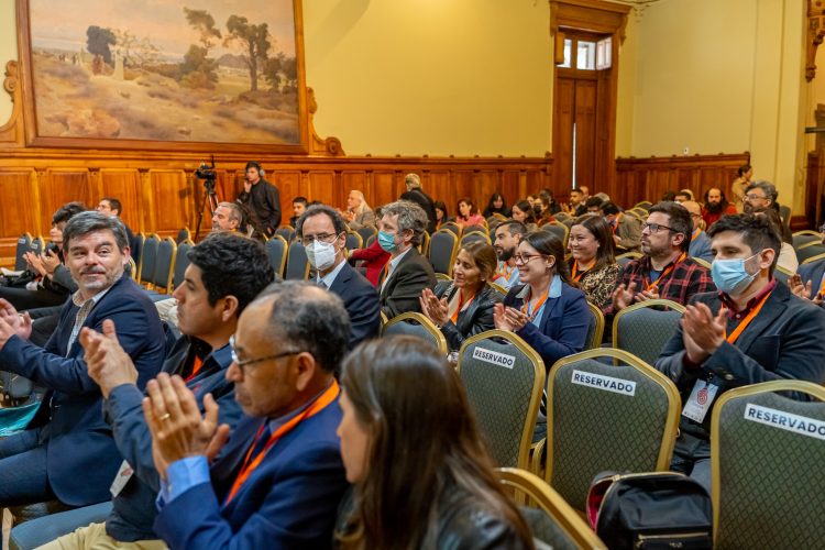 Expertas coinciden en que la tecnología y cercanía con las comunidades potencian la resiliencia ante desastres