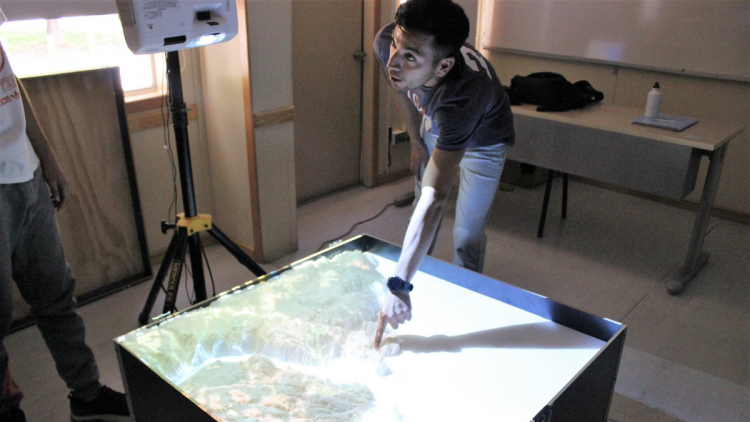 Investigador CIGIDEN crea curso para el programa Penta UC sobre terremotos y tsunamis