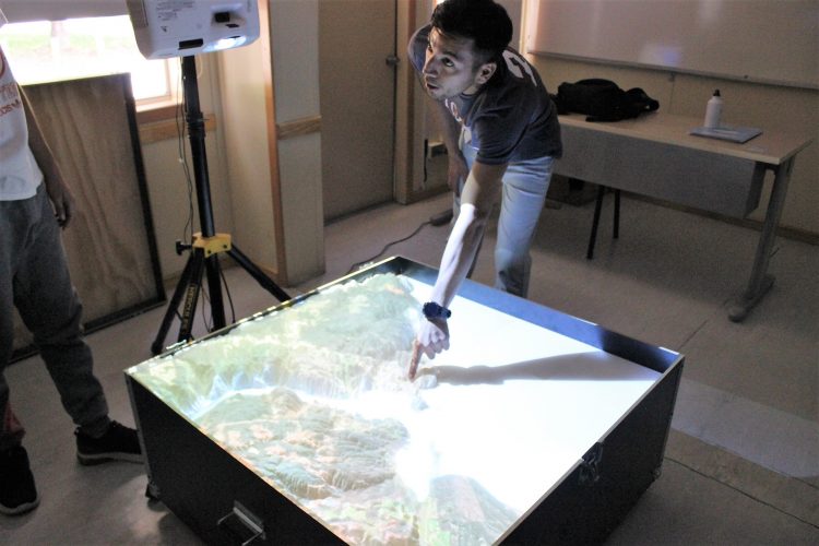 Investigador CIGIDEN crea curso para el programa Penta UC sobre terremotos y tsunamis