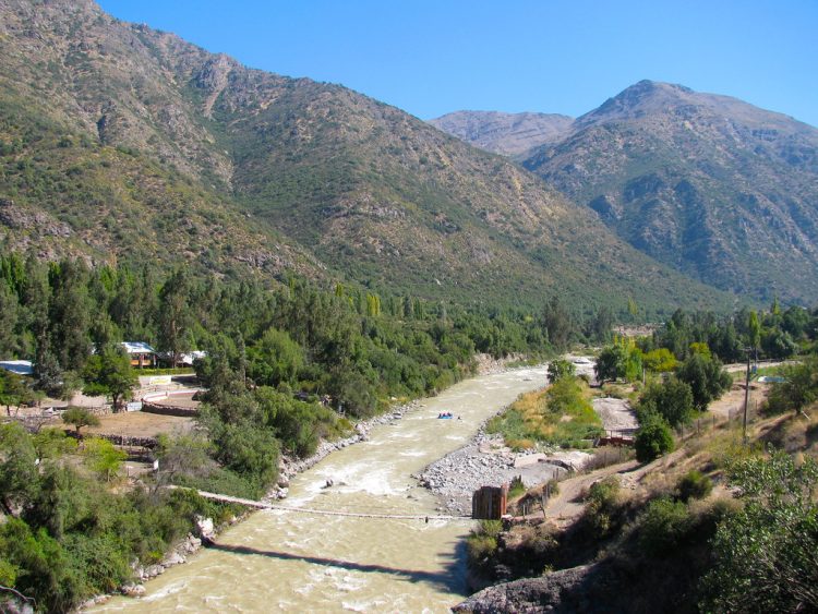 Lanzan nueva aplicación para monitoreo de riesgos e impactos ambientales en la cuenca del Río Maipo 