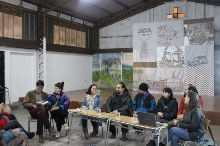 CIGIDEN entrega lienzo conmemorativo a 30 años del aluvión de 1993 en la Quebrada de Macul