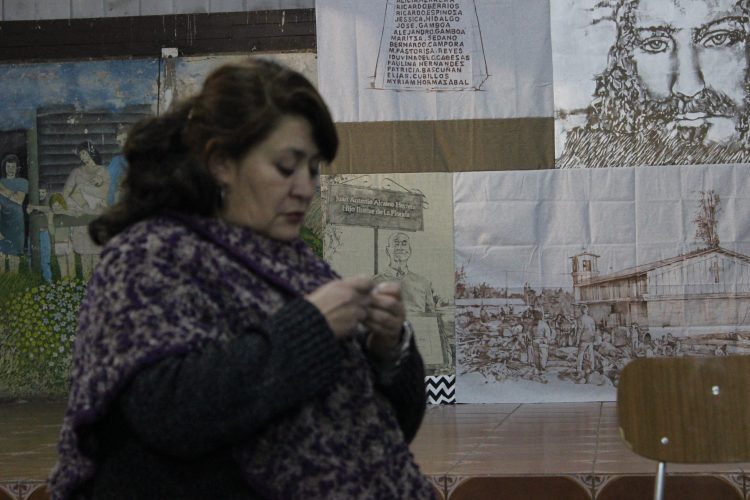 CIGIDEN entrega lienzo conmemorativo a 30 años del aluvión de 1993 en la Quebrada de Macul