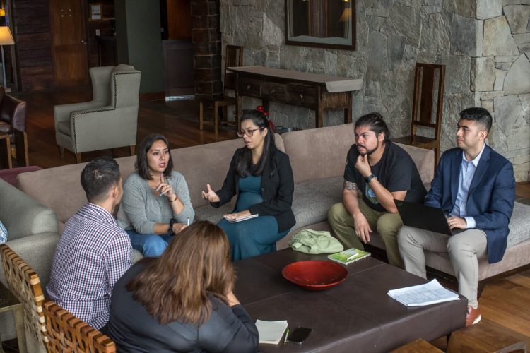 Meteoróloga de CIGIDEN participó en taller sobre cambio climático y salud