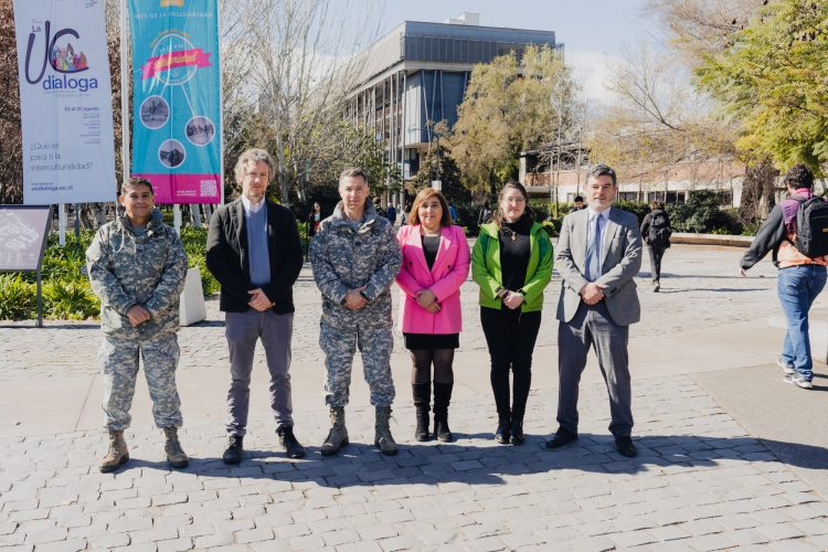 CIGIDEN recibe a autoridades del Servicio Aerofotogramétrico de la Fuerza Aérea de Chile