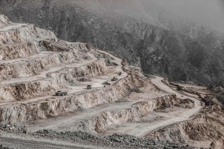 Ojos que no ven ¿sociedad que no siente? Relaves mineros y las otras zonas de sacrificio en Chile