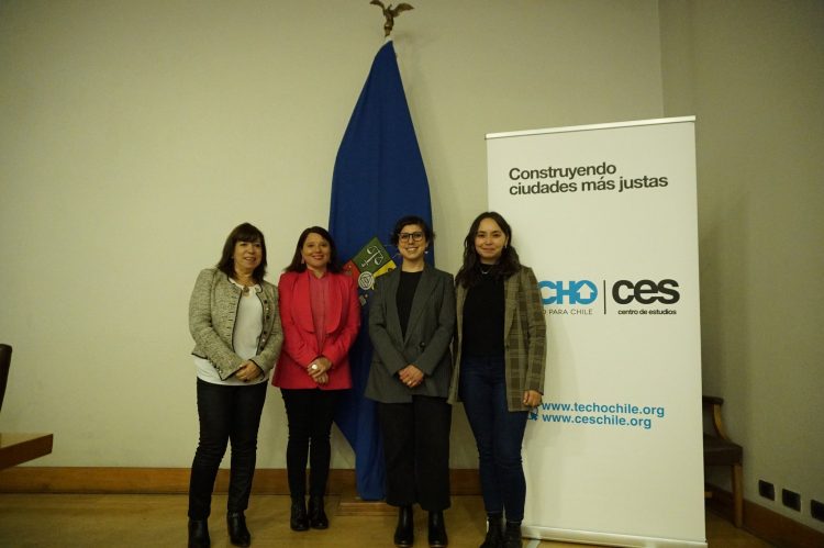 Todos los campamentos en Chile están expuestos al riesgo de experimentar un desastre