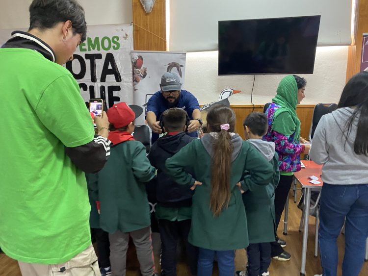 Escuela Comunitaria Ambiental de la Costa promueve la resiliencia ante amenazas de origen natural