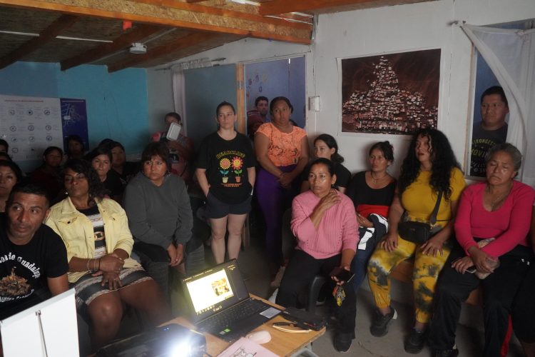 Presentan resultados en torno al riesgo de aluvión ante autoridades y la comunidad en Antofagasta