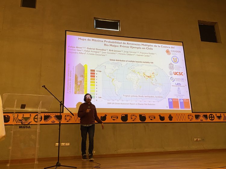 Presentan el primer mapa multiamenazas para la Cuenca del Río Maipo durante encuentro científico
