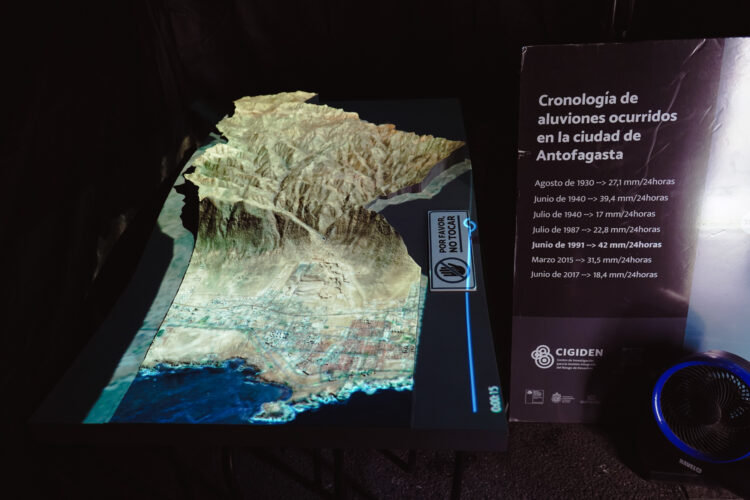 CIGIDEN vuelve a Puerto de Ideas en Antofagasta con “La Ruta del Riesgo: Un paseo por las fuerzas de la tierra”