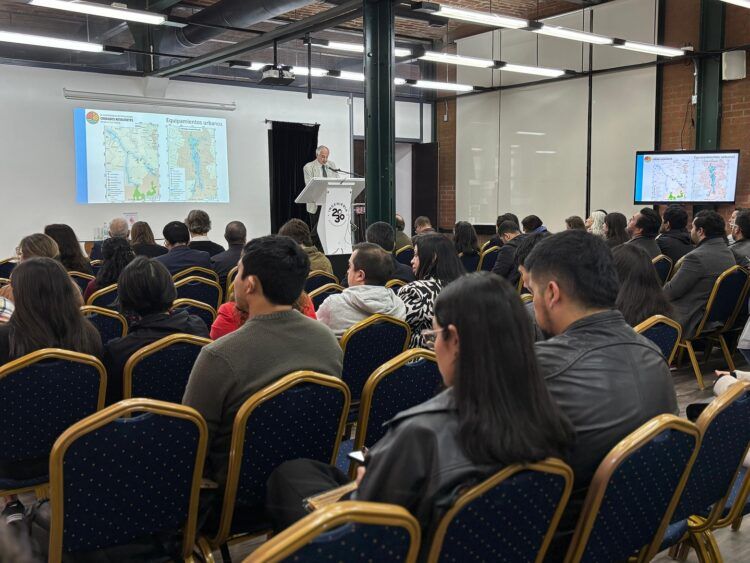 Conferencia Ciudades Resilientes: Un punto de encuentro para la academia, sociedad civil y tomadores de decisiones