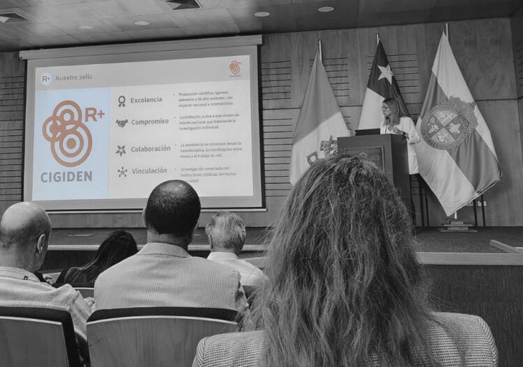 Directora de CIGIDEN R+ destaca el impacto social de la investigación en encuentro UC en la Frontera